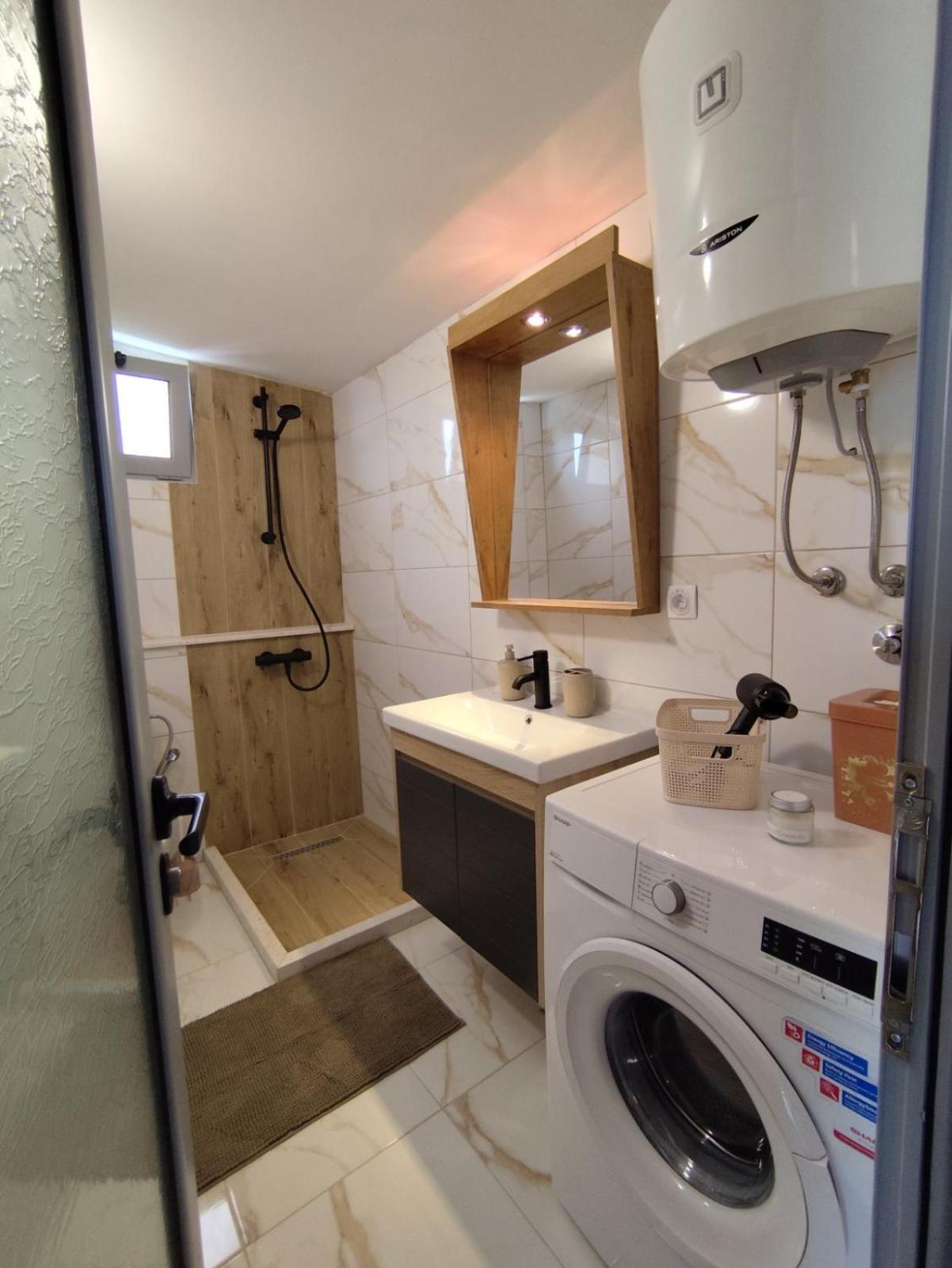 Apartment Sorelle ウトイェハ エクステリア 写真